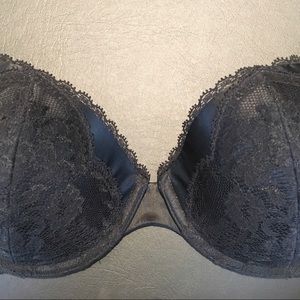 2/50👙 NWOT Morgan black French luxe lace bra 34C